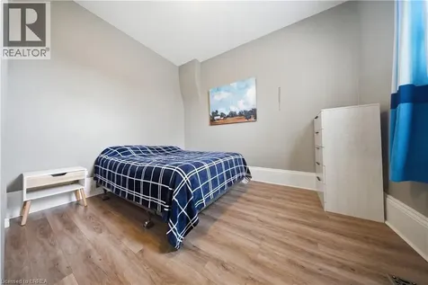64 Richardson Street Brantford ON N3T 1J1
