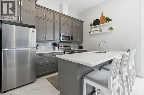 85 Morrell Street Brantford ON N3T 4J6