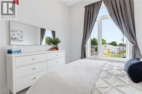 85 Morrell Street Brantford ON N3T 4J6