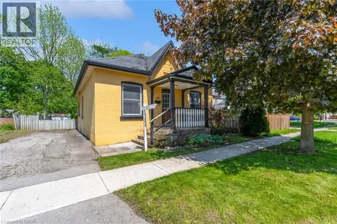 110 Oak Street Brantford ON N3T 2B5