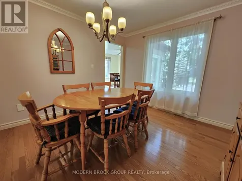 382 Pearl Street West Brockville ON K6V 4E5