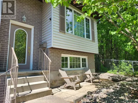382 Pearl Street West Brockville ON K6V 4E5