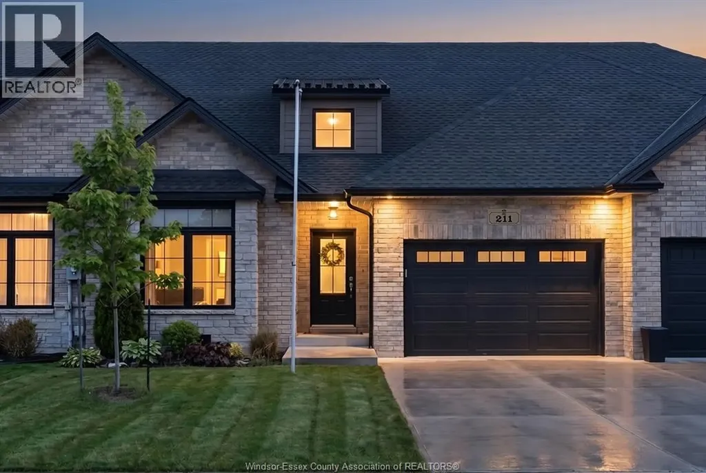 211 Livingstone Crescent Amherstburg ON N9V 4C5