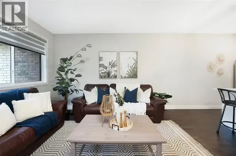 211 Livingstone Crescent Amherstburg ON N9V 4C5