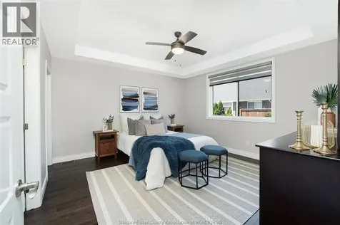 211 Livingstone Crescent Amherstburg ON N9V 4C5