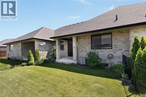 211 Livingstone Crescent Amherstburg ON N9V 4C5