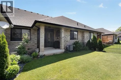 211 Livingstone Crescent Amherstburg ON N9V 4C5