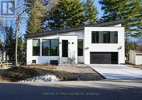 5 Robert Street Sundridge ON P0A 1Z0