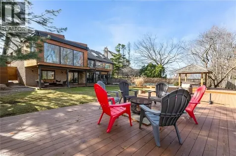 39 Hilts Drive Stoney Creek ON L8G 3H5