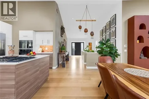 39 Hilts Drive Stoney Creek ON L8G 3H5
