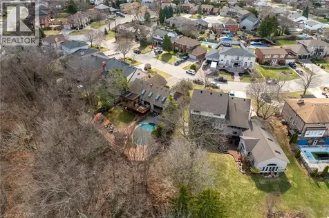 39 Hilts Drive Stoney Creek ON L8G 3H5