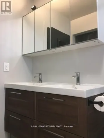 2347 Baseline Road Ottawa ON K2C 0E2