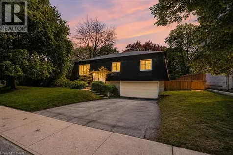 2198 Devon Road Oakville ON L6J 5M2