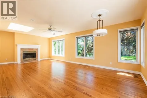 2198 Devon Road Oakville ON L6J 5M2