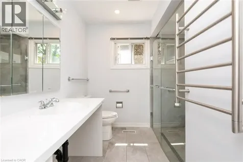 2198 Devon Road Oakville ON L6J 5M2