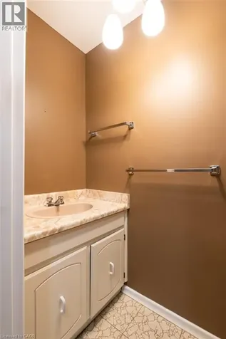 2198 Devon Road Oakville ON L6J 5M2