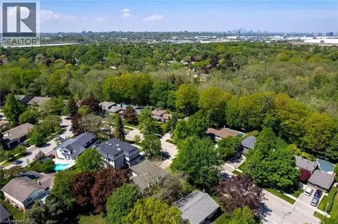 2198 Devon Road Oakville ON L6J 5M2