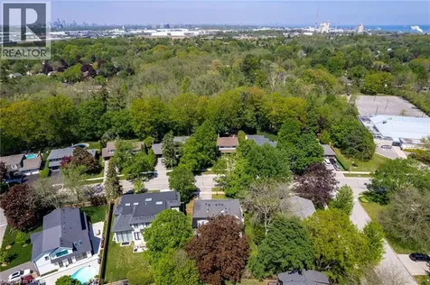 2198 Devon Road Oakville ON L6J 5M2