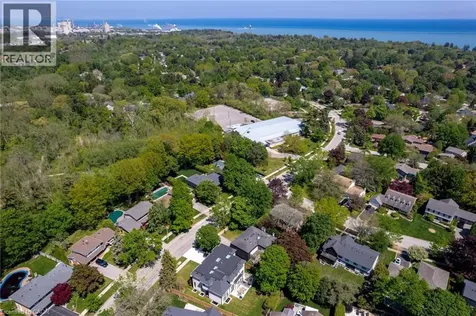 2198 Devon Road Oakville ON L6J 5M2