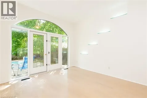 78 West River Street Oakville ON L6L 3B5