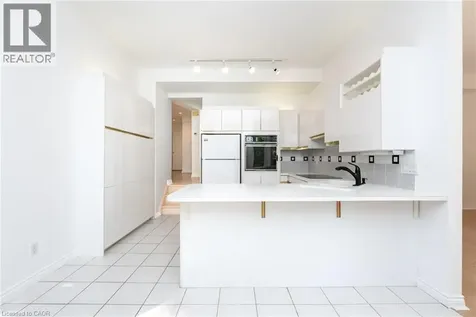78 West River Street Oakville ON L6L 3B5