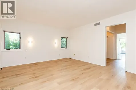 78 West River Street Oakville ON L6L 3B5