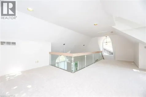 78 West River Street Oakville ON L6L 3B5