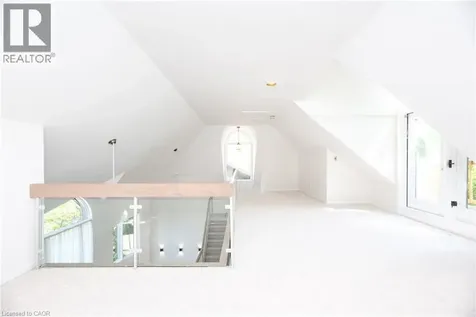 78 West River Street Oakville ON L6L 3B5