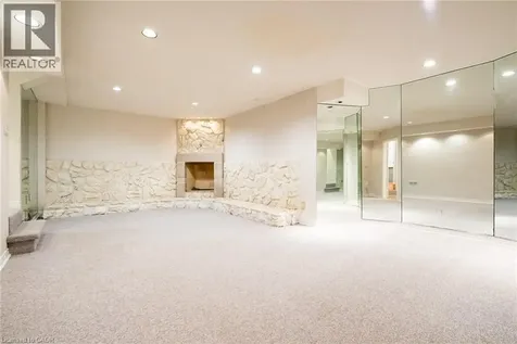 78 West River Street Oakville ON L6L 3B5