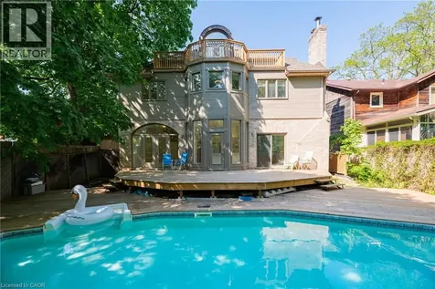 78 West River Street Oakville ON L6L 3B5