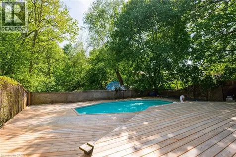 78 West River Street Oakville ON L6L 3B5