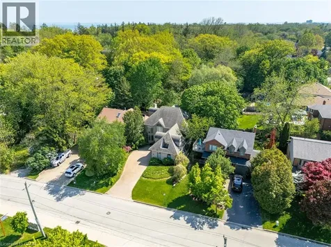 78 West River Street Oakville ON L6L 3B5
