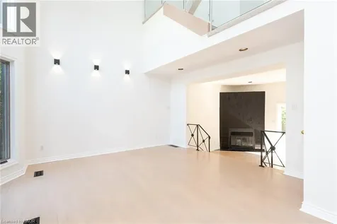 78 West River Street Oakville ON L6L 3B5