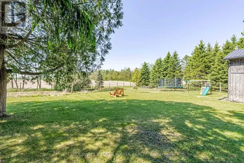 8584 Irish Drive Strathroy-caradoc ON N0L 1W0