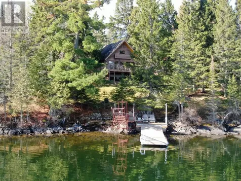 44 Lakeview Terrace Sioux Narrows ON P0X 1N0