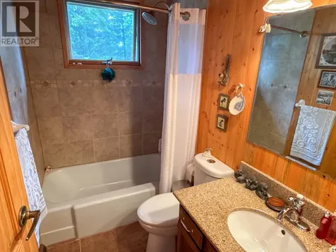 44 Lakeview Terrace Sioux Narrows ON P0X 1N0