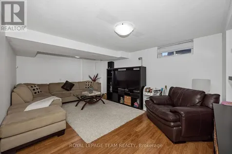 18 Benlea Drive Ottawa ON K2G 4A8