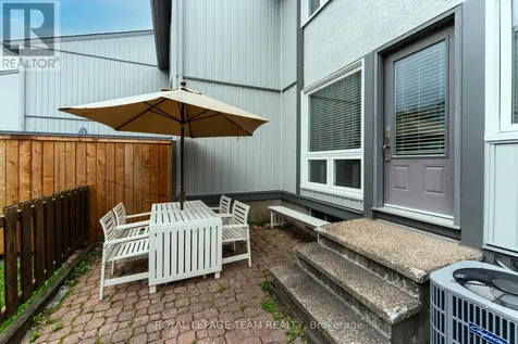 18 Benlea Drive Ottawa ON K2G 4A8