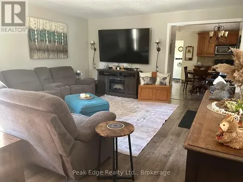 124 Douglas Street Chatsworth ON N0H 2V0