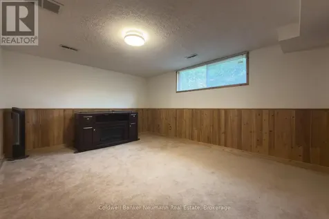 4711 Watson Road South Puslinch ON N0B 2J0