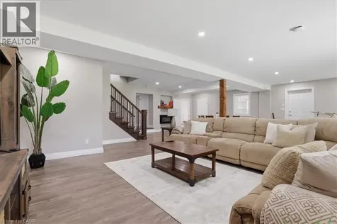 1438 Mannheim Road Petersburg ON N0B 2H0