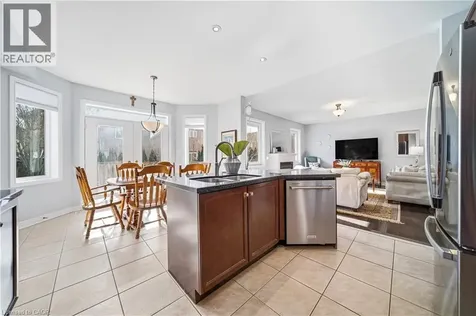2070 Willhaven Trail Oakville ON L6M 5G3