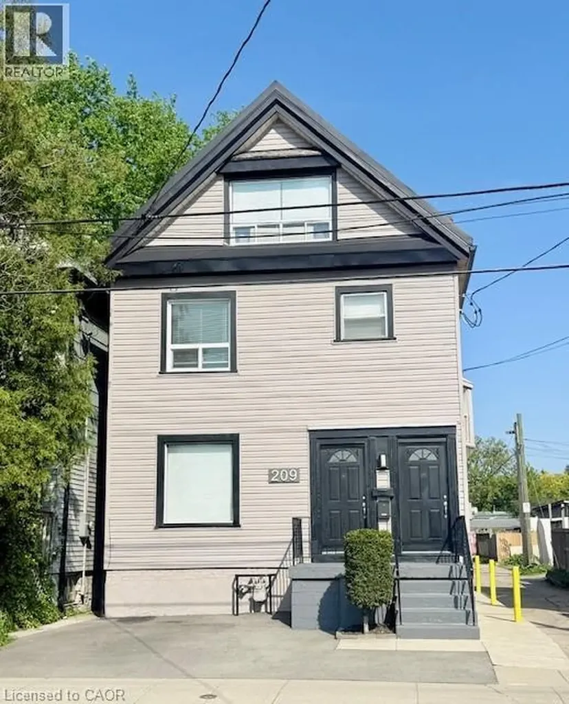 209 Dundurn Street South Hamilton ON L8P 4K6