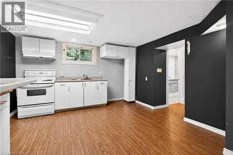 447 Melvin Avenue Hamilton ON L8H 2L6