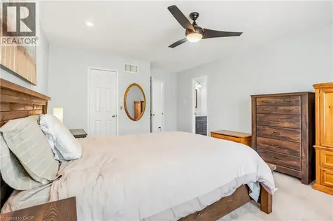 2215 Cleaver Avenue Burlington ON L7M 4C5