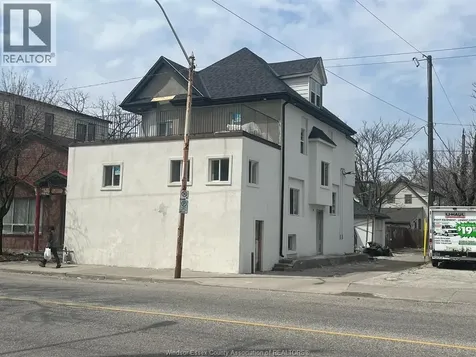 430 Wyandotte Street West Windsor ON N9A 5X4
