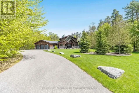 22 Houben Crescent Oro-medonte ON L0L 1T0