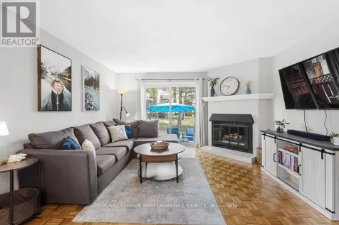 6362 Bilberry Drive Ottawa ON K1C 4P7