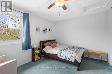 6362 Bilberry Drive Ottawa ON K1C 4P7