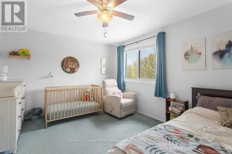 6362 Bilberry Drive Ottawa ON K1C 4P7